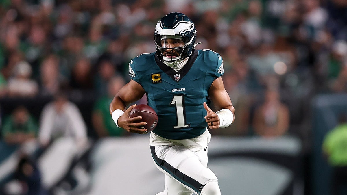 Jalen Hurts Out Due to Blood Clot, Tanner McKee to Start for Eagles