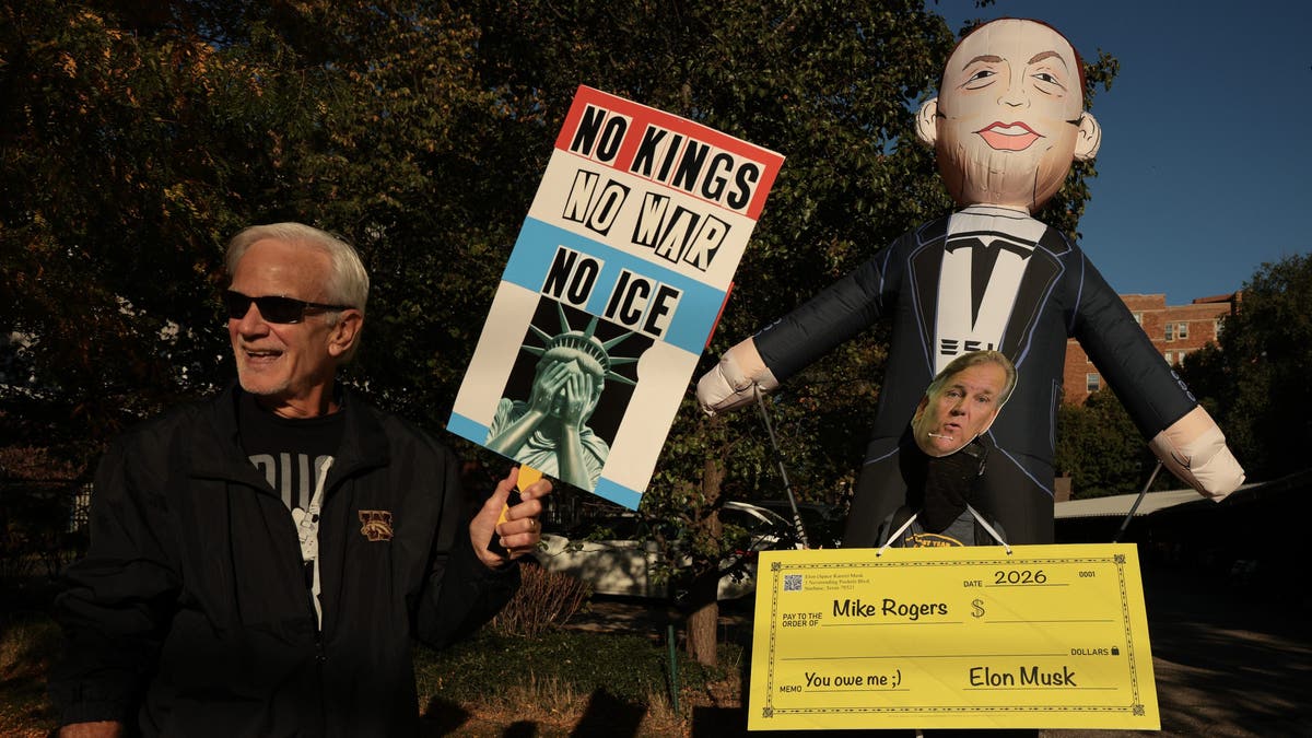 El-Sayed, Rogers Debate Marks Heated Senate Race in Michigan
