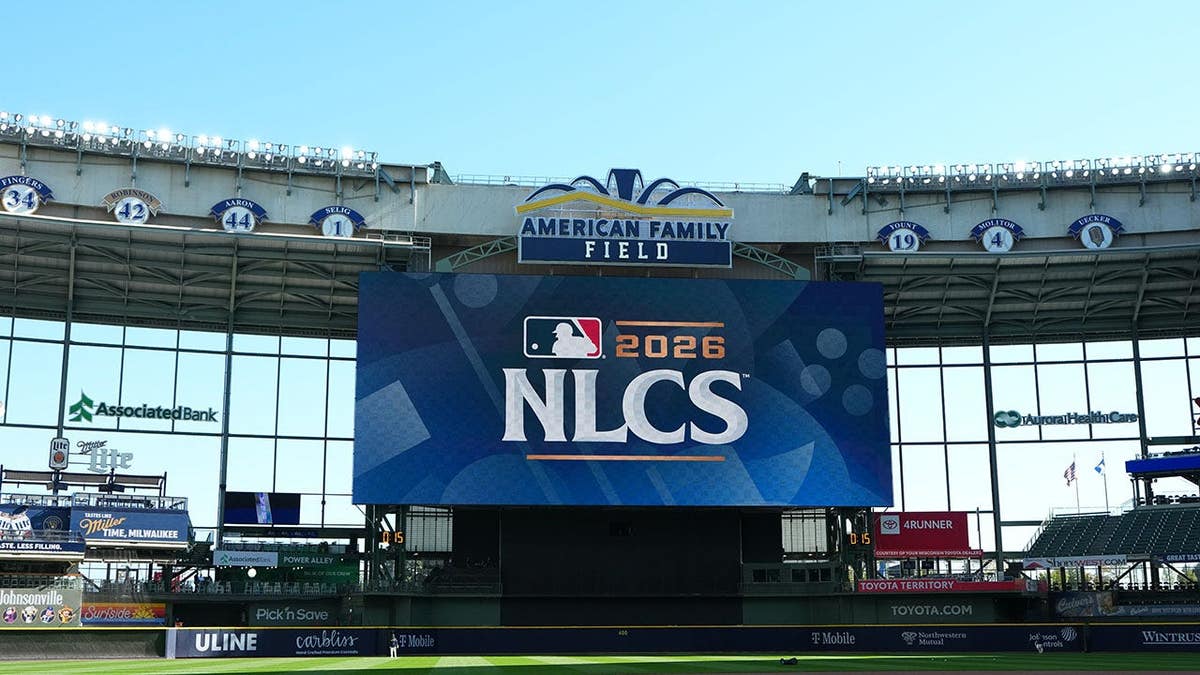 Brewers Edge Dodgers in Tense NLCS Game 1