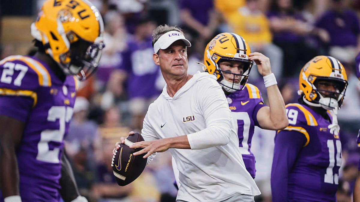 Lane Kiffin’s Approach in Football Coaching