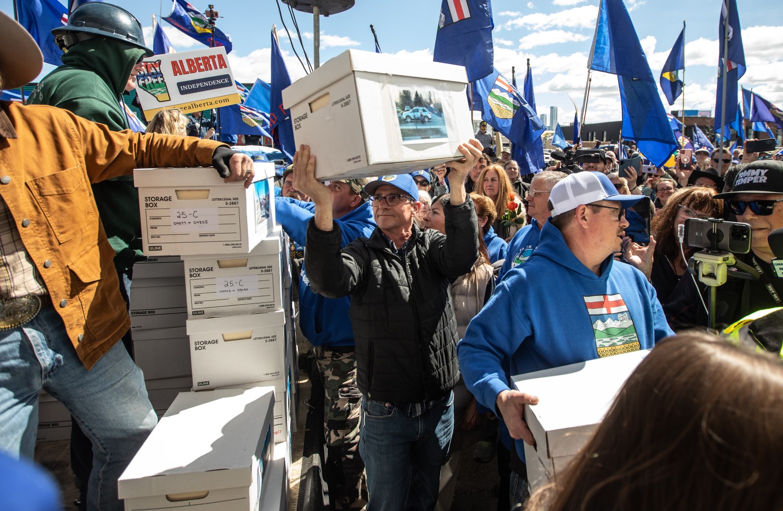 Controversy Surrounds Alberta Separatists’ Alleged U.S. Resource Offer