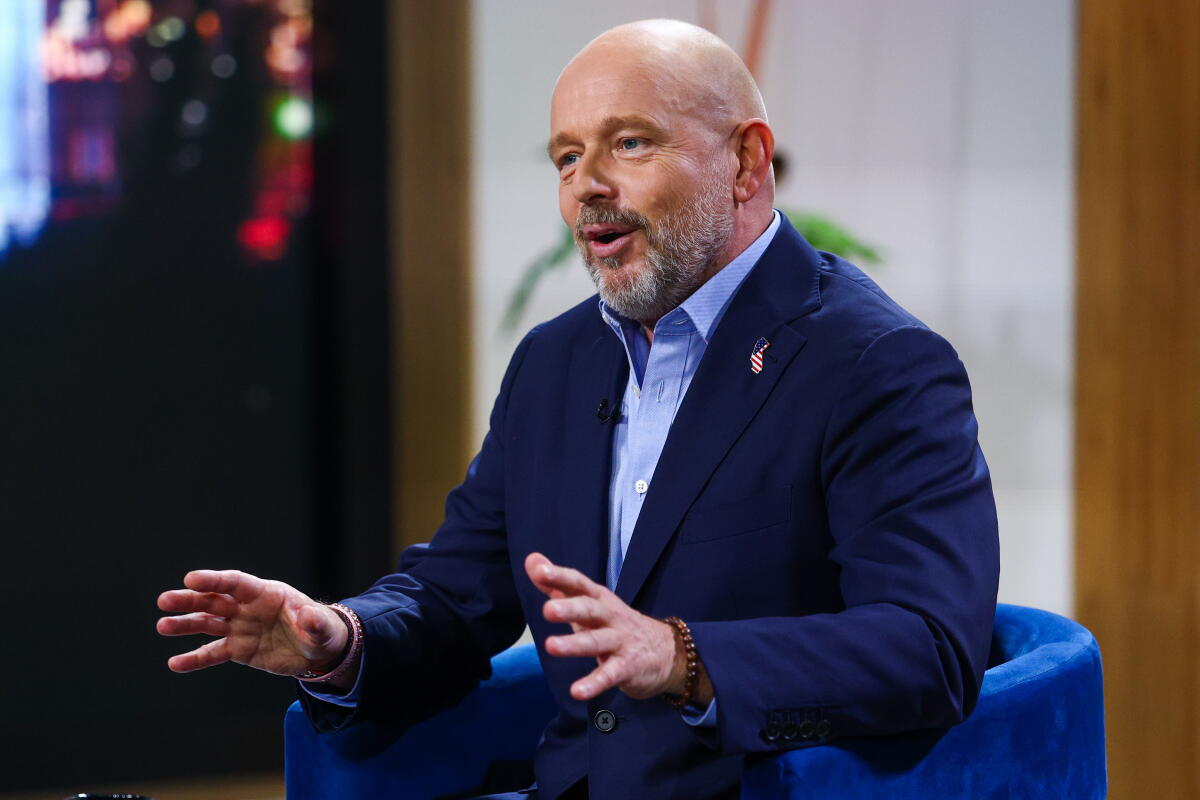 Steve Hilton’s Campaign Focus and Critiques in California Gubernatorial Race