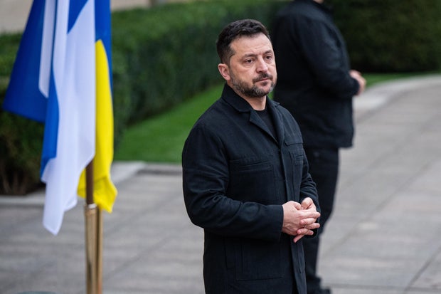 Ukraine Restores Full Use of Starlink Connections for Military Operations