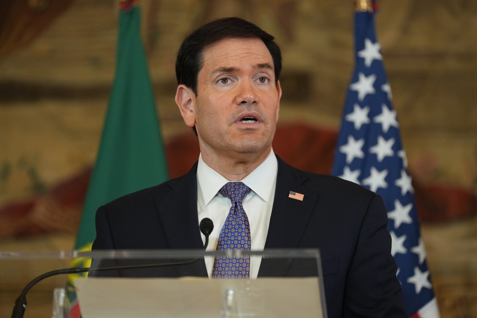 Judge Orders Trump Administration to Open 2027 Diversity Visa Lottery