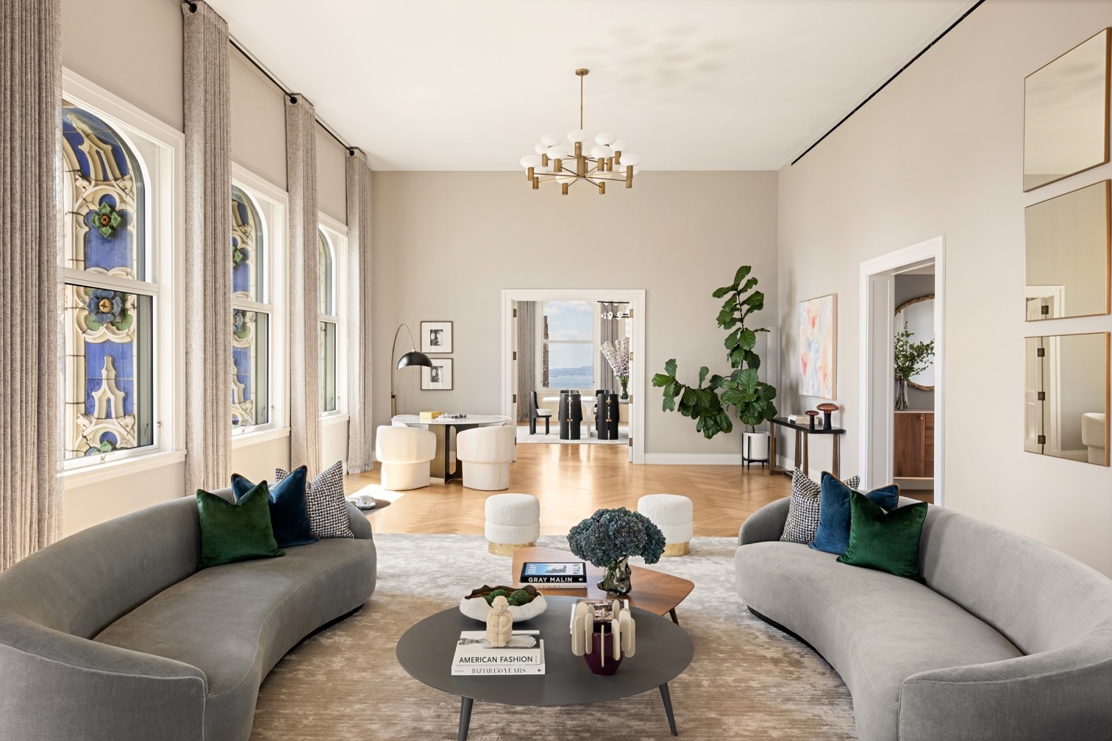 Historic Charm Meets Modern Luxury: The Woolworth Building’s Transformation