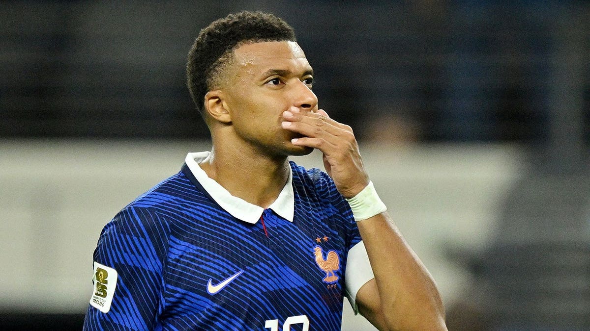 Challenges and Controversies Surround Kylian Mbappé in Recent Months