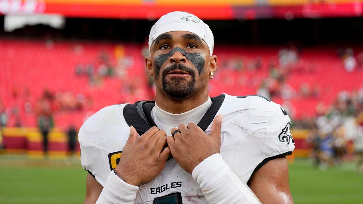 Philadelphia Eagles Place Jalen Hurts on Injured Reserve Due to Blood Clot