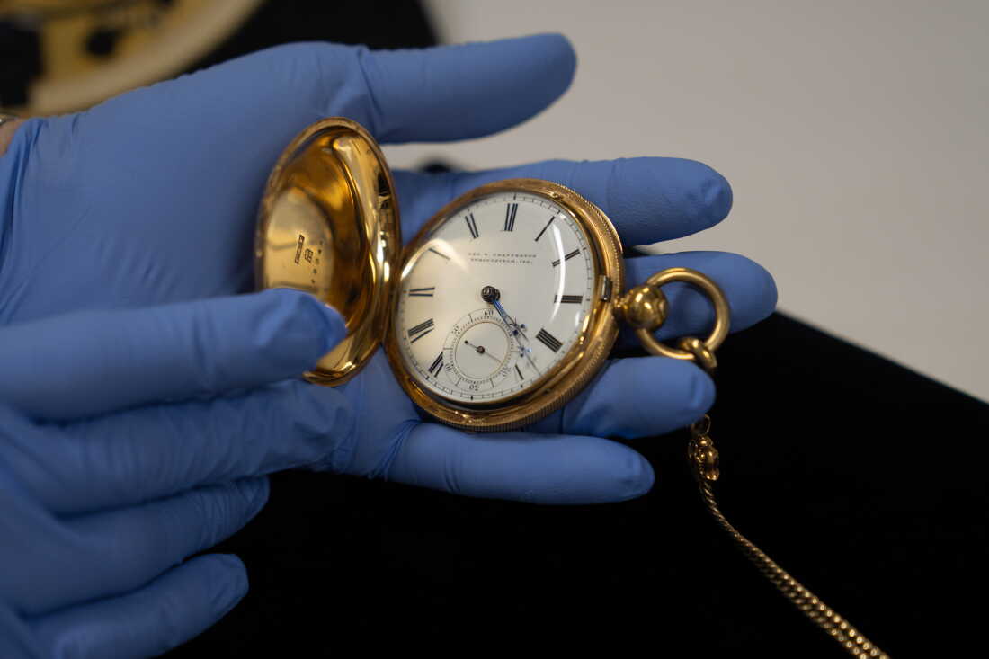 Abraham Lincoln’s Pocket Watch Reveals a Hidden Message