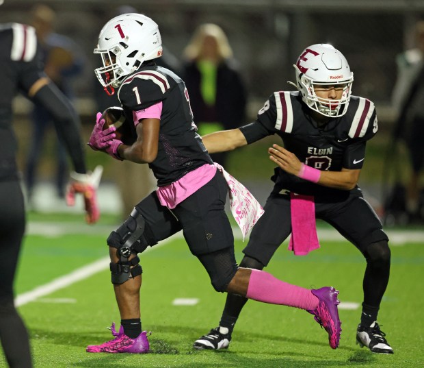 Father-Son Legacy in Elgin Football: Foster’s Journey