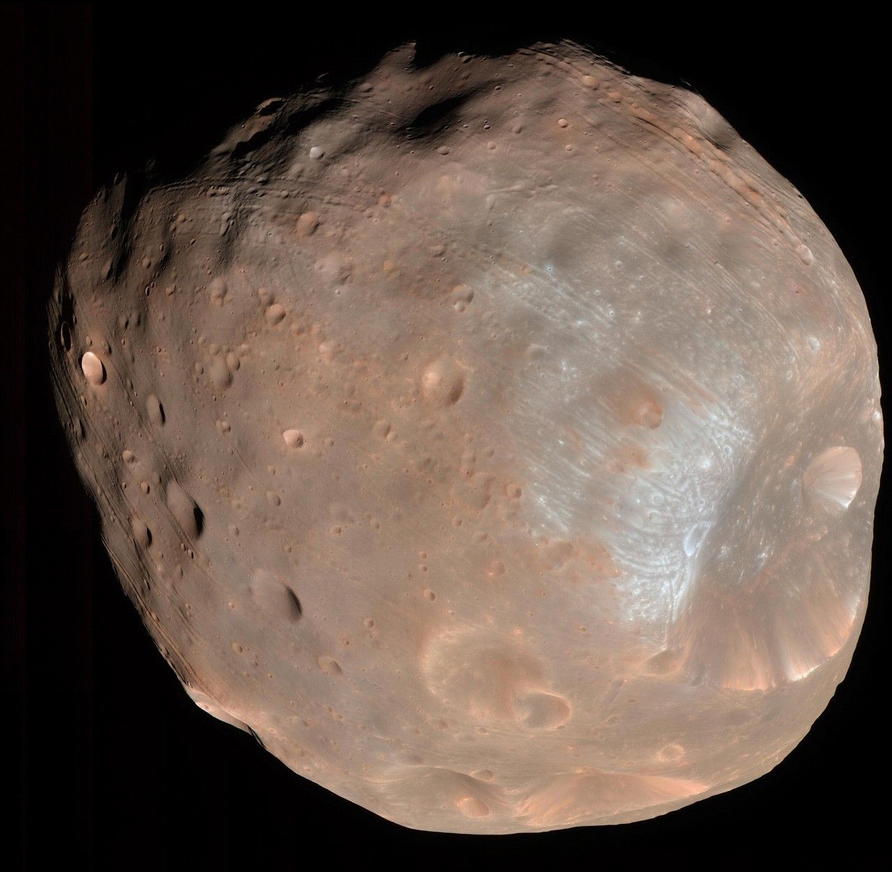 Japanese Spacecraft Launches Mission to Mars’ Moons