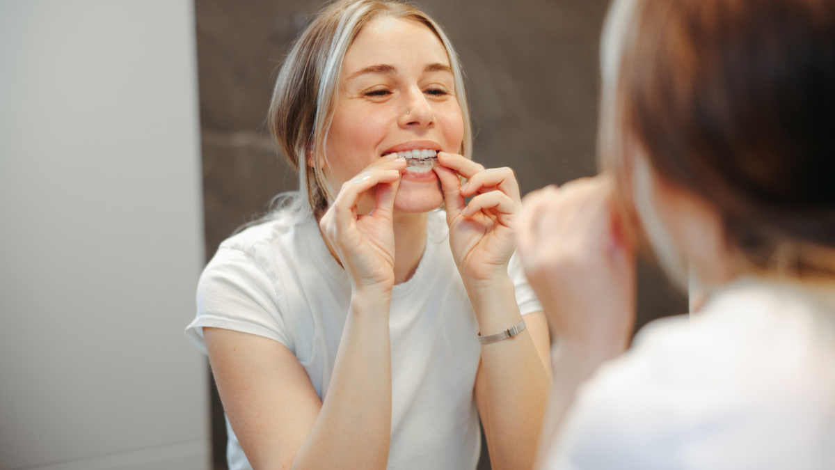 Affordable Teeth Whitening with Crest 3D Whitestrips
