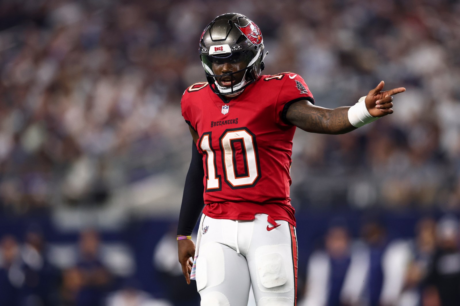 Rookie Jalon Daniels Likely to Start for Buccaneers Against Steelers