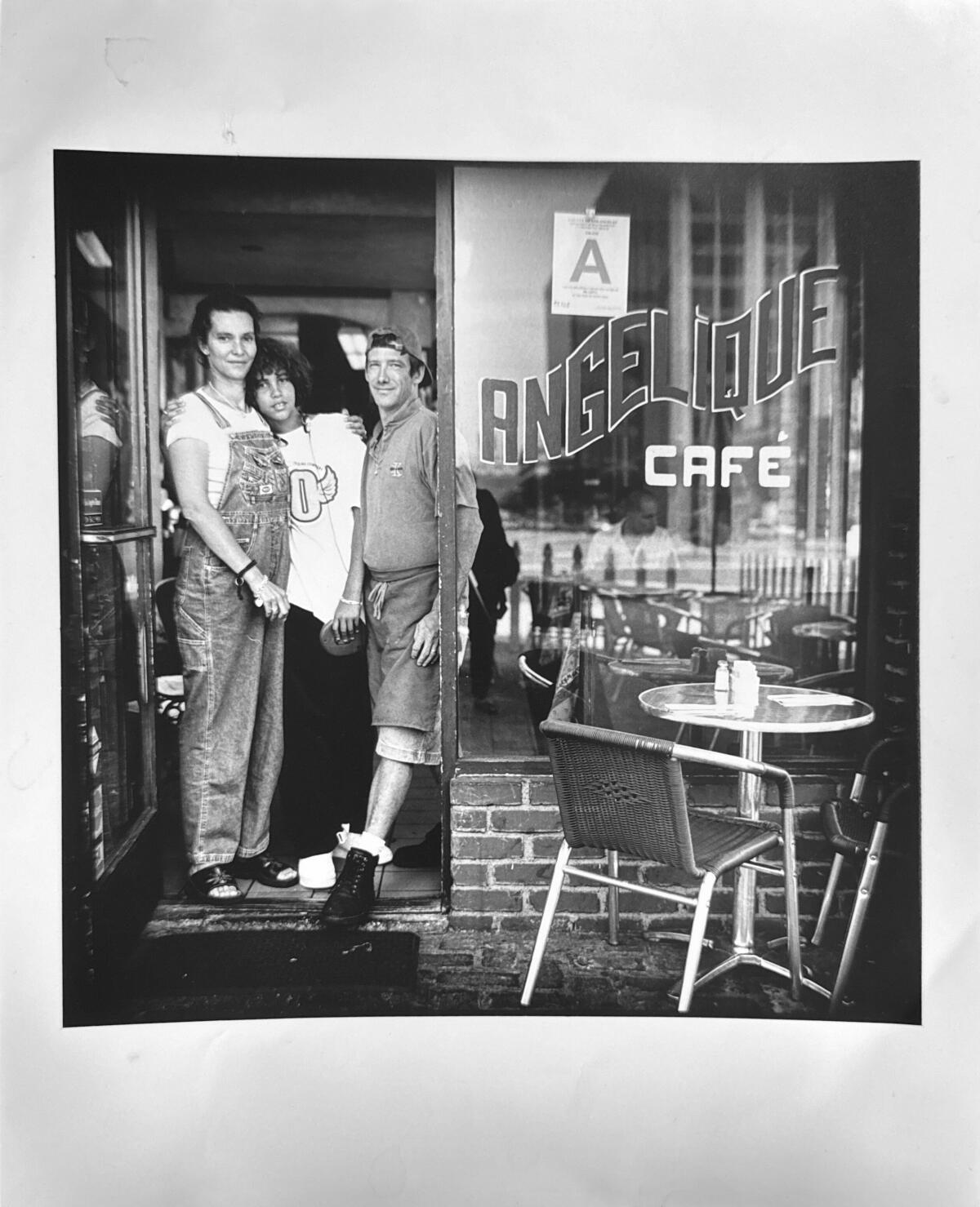 Reviving Cole’s: A Historic Los Angeles Restaurant Set to Reopen