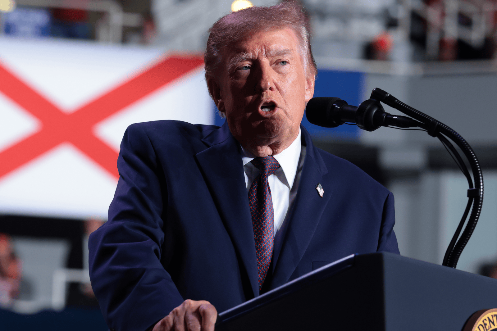 Trump’s Promise of $5,000 to Americans if Republicans Win Congress