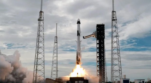 SpaceX Launches Crew to International Space Station