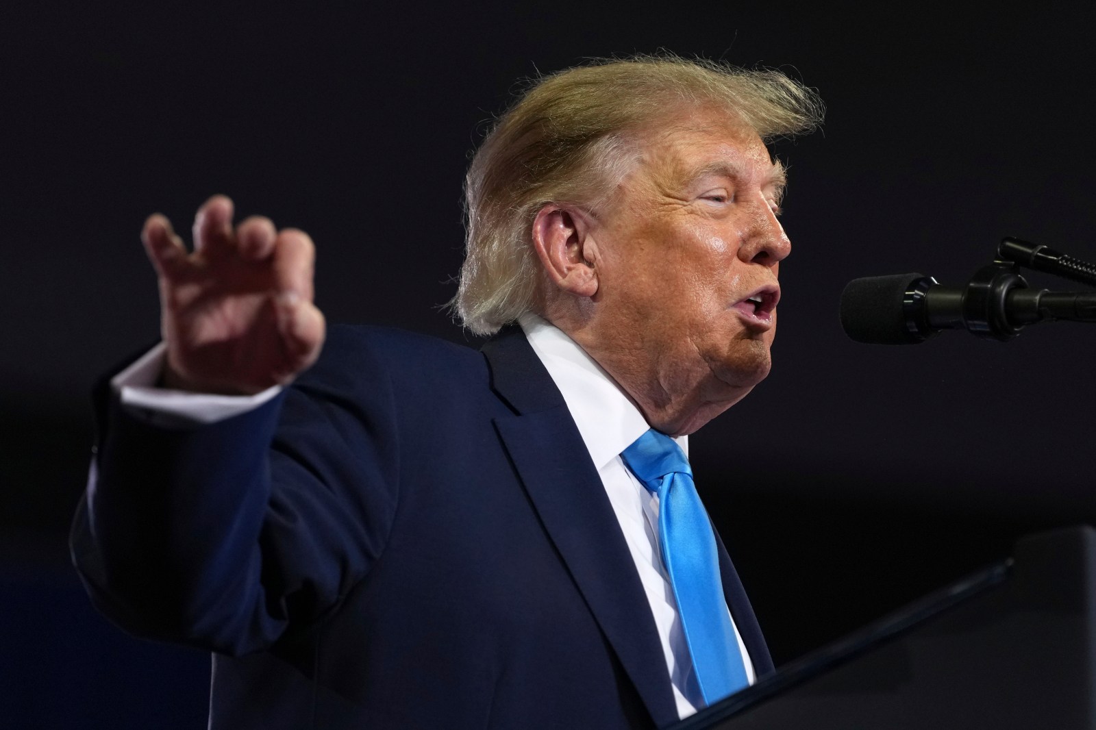 Trump Promises $100 Million Pharmaceutical Investment in Kentucky